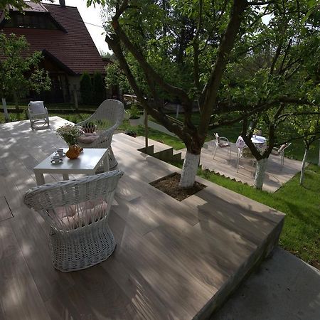 Apartment Honey And Milk Vrdnik Exterior foto